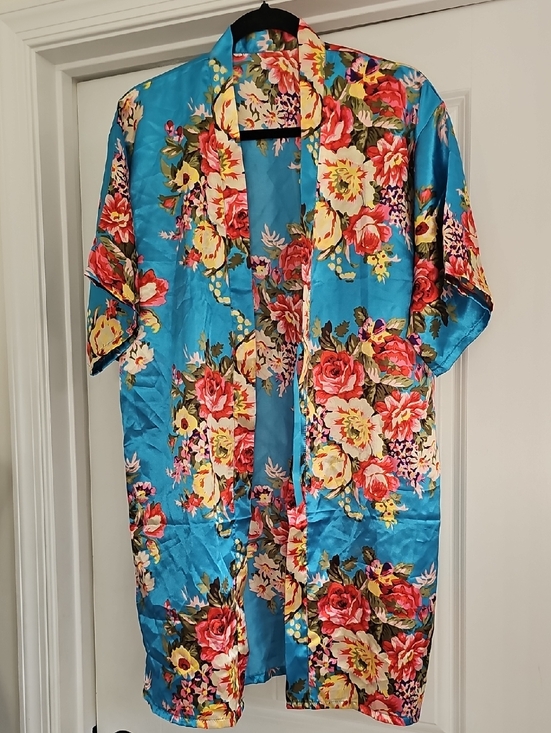 Other - Robe Floral Satin Kimono Turquoise, Girls Size 14